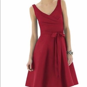 Alfred Sung Barcelona Red Mid Length Dress Size 6